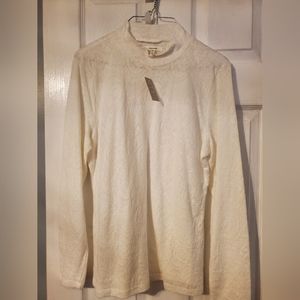 Maurices long sleeve Faux floral lace top size Medium